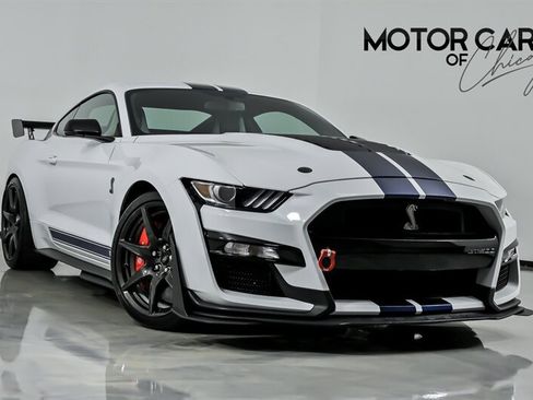 Used 2020 Ford Mustang Shelby GT500 w/ Carbon Fiber Track Pack RWD image 1
