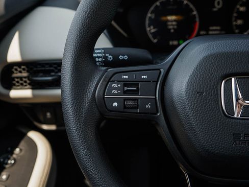 New 2026 Honda HR-V LX image 19