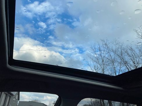 Used 2019 Subaru Forester Sport image 29