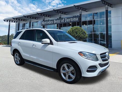 Used 2018 Mercedes-Benz GLE 350 4MATIC image 2