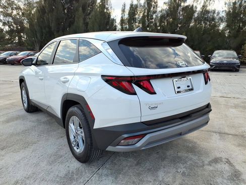 New 2026 Hyundai Tucson SE image 5