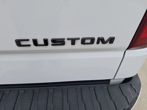 Used 2022 Chevrolet Silverado 1500 Custom w/ LPO, Dark Essentials Package RWD image 12