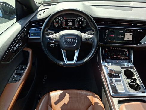 Used 2021 Audi Q8 Premium Plus w/ Premium Plus Package AWD/4WD image 12