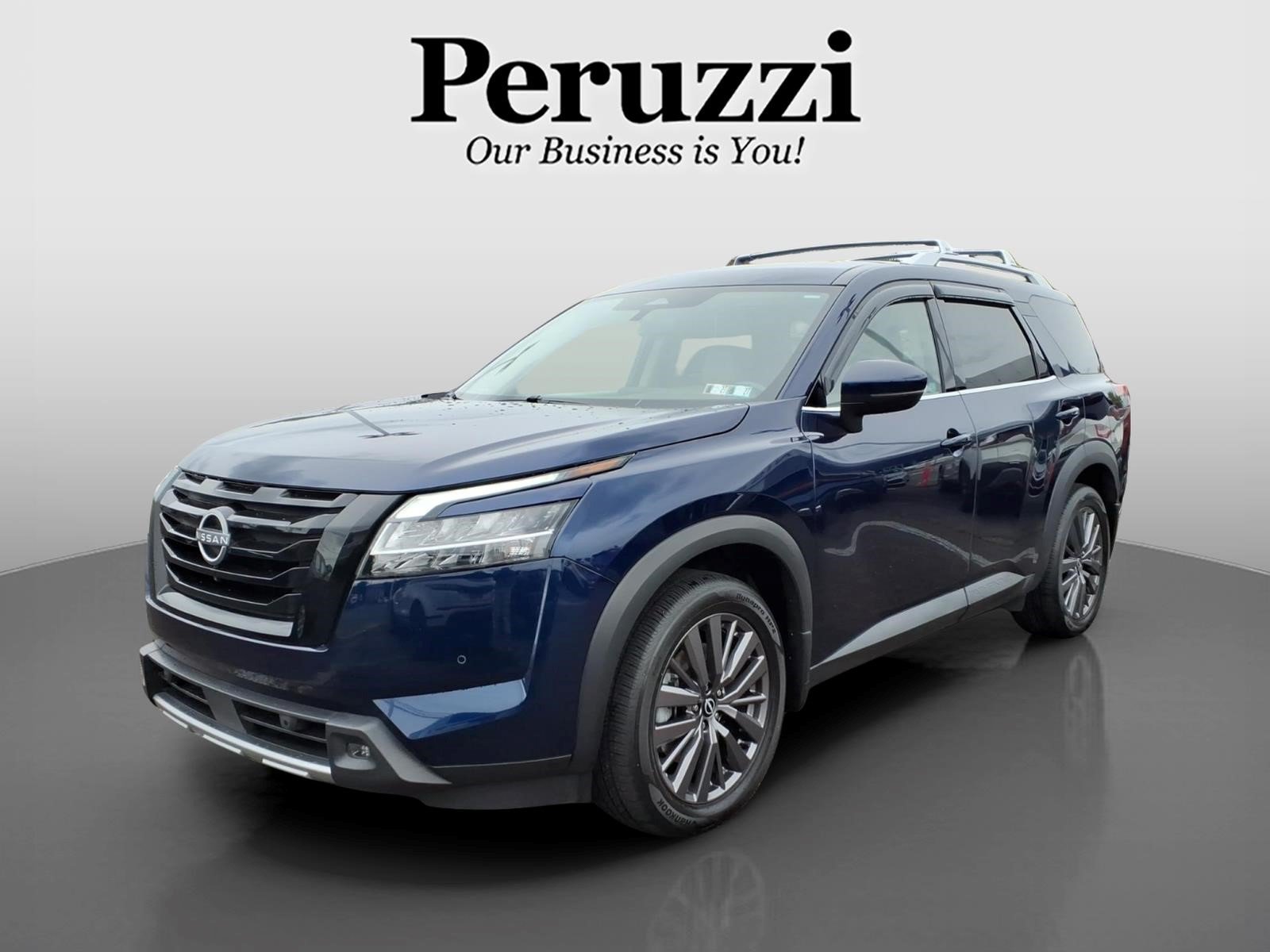 Used 2023 Nissan Pathfinder SL w/ SL Premium Package AWD/4WD image 8