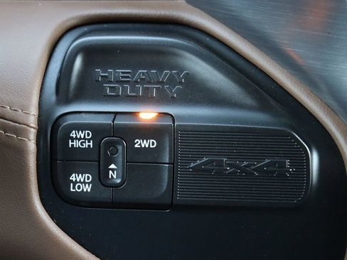 Used 2020 RAM 3500 Limited image 21