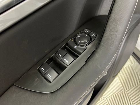 New 2026 Chevrolet Blazer LT w/ Convenience Package FWD image 11