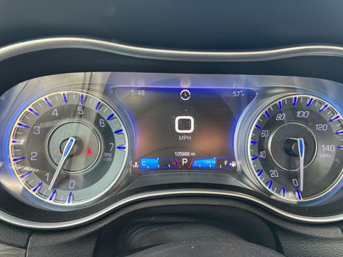 Used 2018 Chrysler 300 Touring w/ Sport Appearance Package image 17