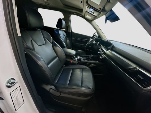 Used 2025 Kia Telluride S AWD/4WD image 35