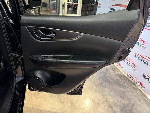Used 2021 Nissan Rogue Sport S FWD image 41
