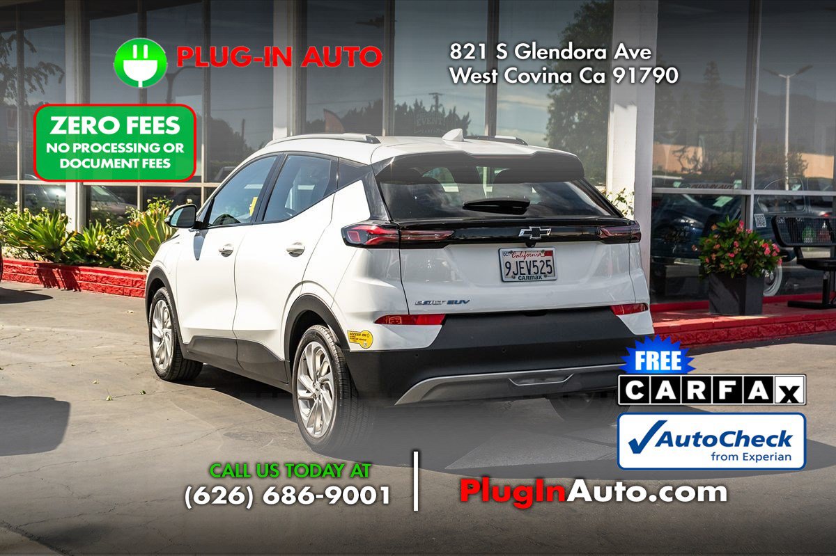 Used 2022 Chevrolet Bolt EUV LT w/ Driver Confidence Package FWD image 2