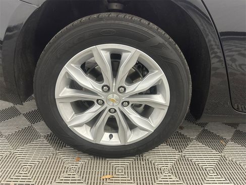 Used 2024 Chevrolet Malibu LT image 18