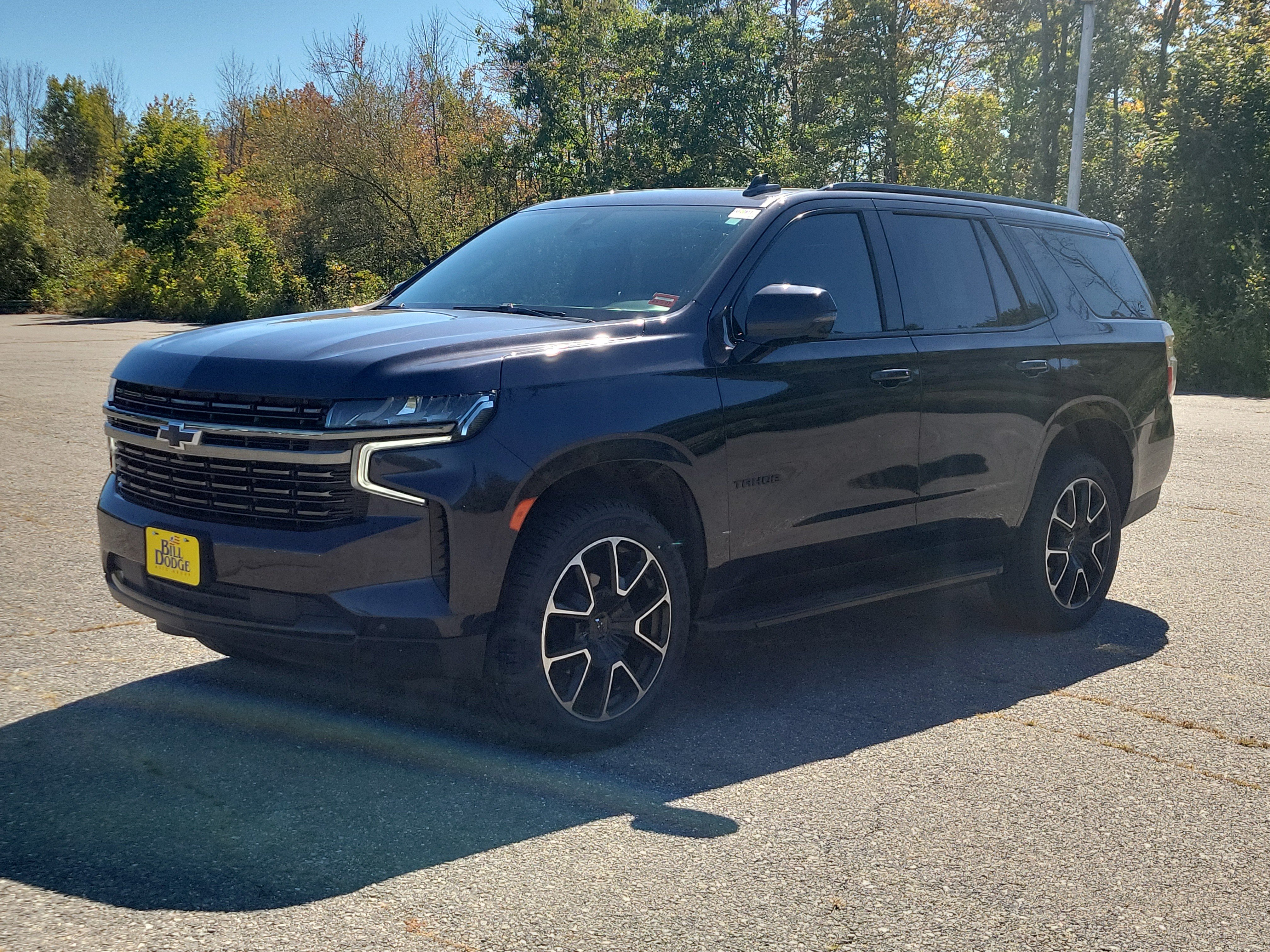 Used 2022 Chevrolet Tahoe RST w/ Luxury Package AWD/4WD image 1