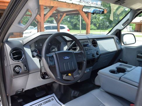 Used 2015 Ford F250 XL RWD image 19