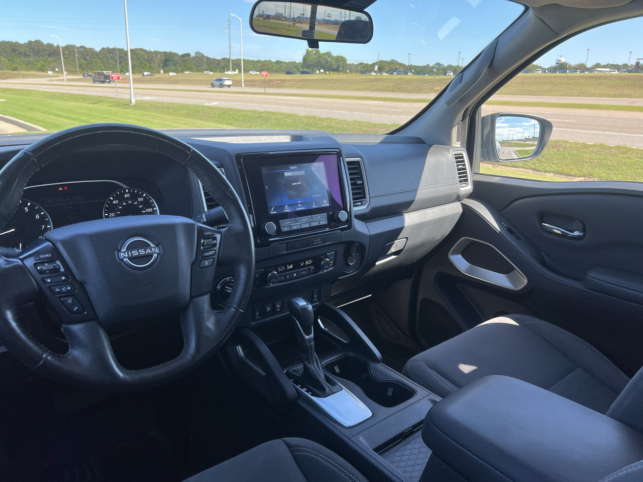 Used 2019 Nissan Titan PRO-4X w/ Pro-4x Convenience Package AWD/4WD image 18