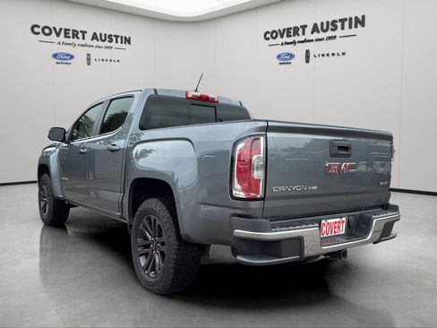 Used 2020 GMC Canyon SLE w/ Elevation Edition RWD image 3