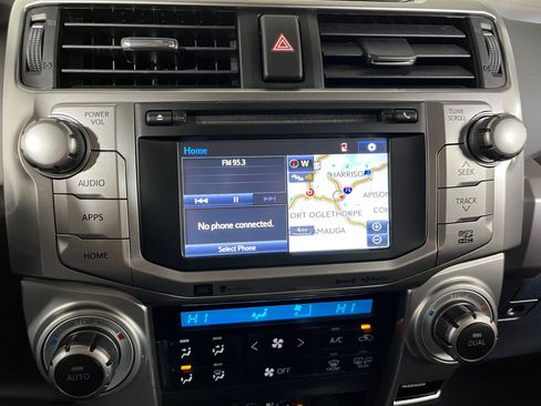 Used 2018 Toyota 4Runner Limited image 23