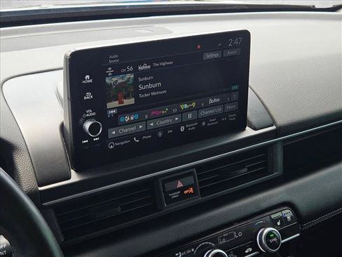 Used 2023 Honda Pilot Elite image 16