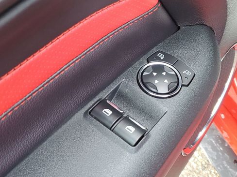 Used 2021 Ford Mustang Premium image 26