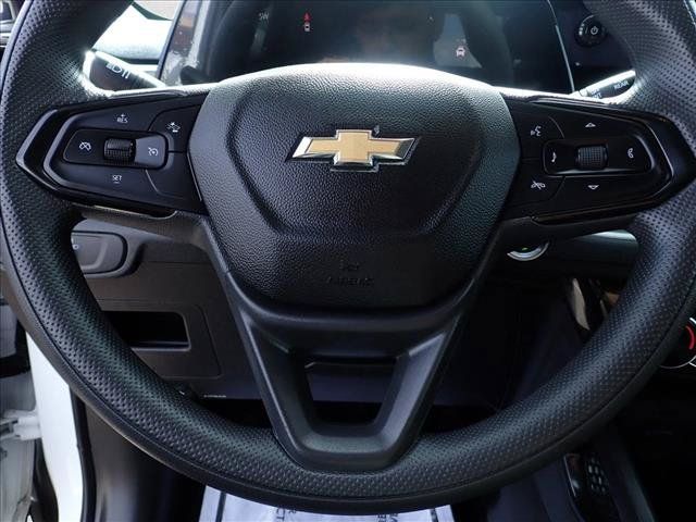 Used 2025 Chevrolet TrailBlazer LT FWD image 14