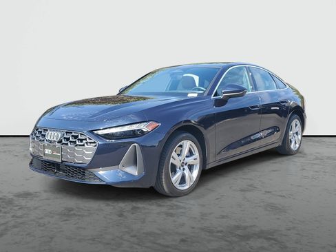 Used 2025 Audi A5 2.0T Premium Plus AWD/4WD image 2