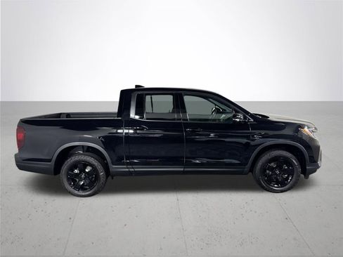 New 2026 Honda Ridgeline Black Edition image 5