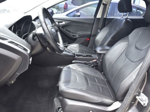 Used 2015 Ford Focus Titanium w/ Titanium Cold Weather Package image 11