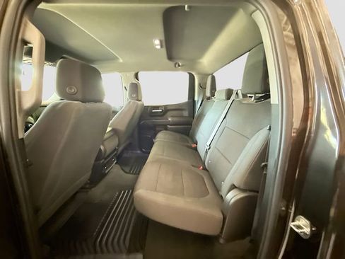 Used 2021 Chevrolet Silverado 1500 Custom image 23