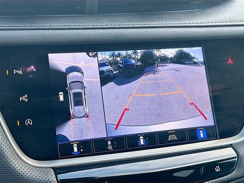 Used 2023 Cadillac XT5 Premium Luxury w/ Technology Package FWD image 11