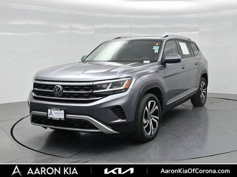 Used 2023 Volkswagen Atlas SEL AWD/4WD image 1