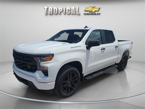 New 2026 Chevrolet Silverado 1500 Custom image 1