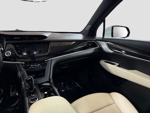 Used 2021 Cadillac XT6 Sport AWD/4WD image 26
