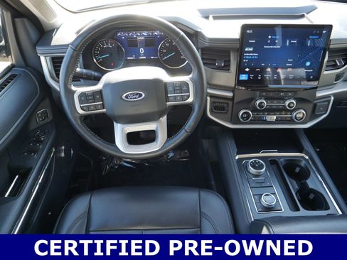 Certified 2024 Ford Expedition XLT image 18
