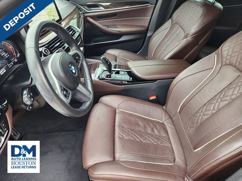 Used 2023 BMW 540i w/ M Sport Package image 19