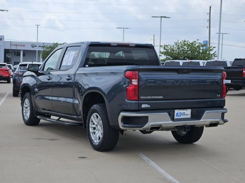 Used 2019 Chevrolet Silverado 1500 LT w/ Texas Edition AWD/4WD image 7