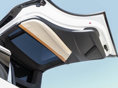 Used 2021 Tesla Model X Long Range image 51