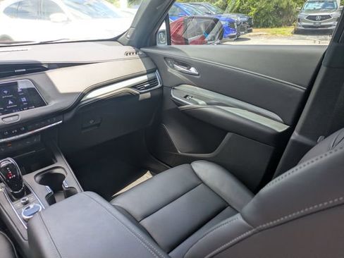 Used 2023 Cadillac XT4 Premium Luxury w/ Driver Assist Package FWD image 17