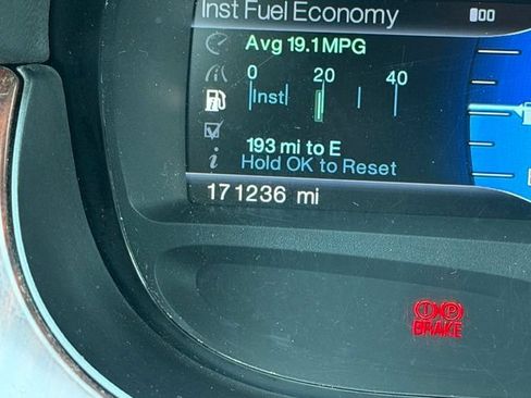 Used 2013 Ford Edge Limited AWD/4WD image 4