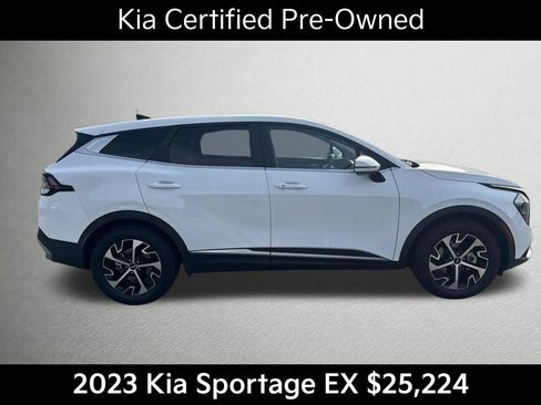 Certified 2023 Kia Sportage EX FWD image 2