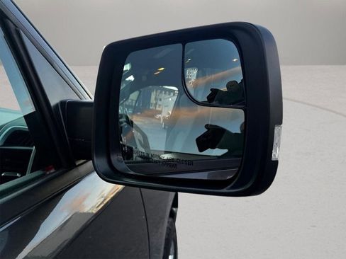 Used 2021 RAM 1500 Big Horn image 33