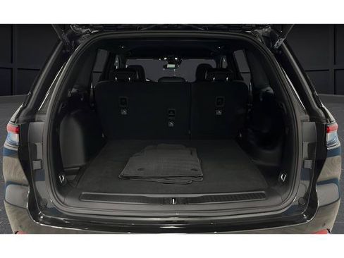 Used 2025 Jeep Grand Cherokee Limited AWD/4WD image 24