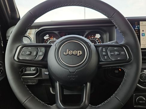 New 2026 Jeep Gladiator Sport AWD/4WD image 30