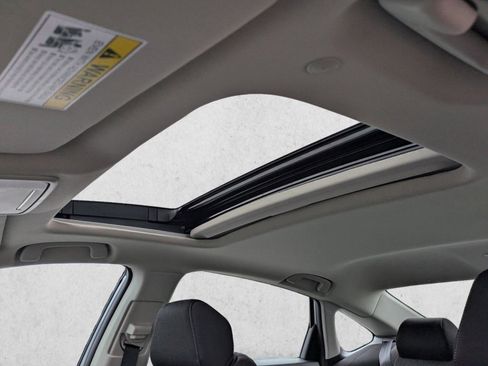 Used 2023 Honda Accord EX image 16