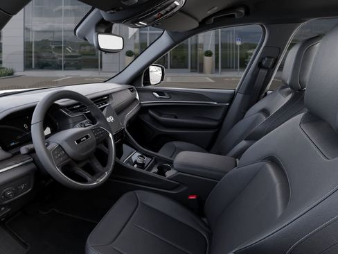 New 2025 Jeep Grand Cherokee L Limited image 22