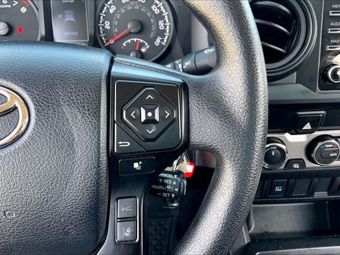 Used 2023 Toyota Tacoma SR AWD/4WD image 24