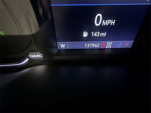 Certified 2020 GMC Sierra 1500 Elevation w/ Elevation Value Package image 15