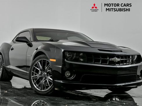 Used 2010 Chevrolet Camaro SS image 1