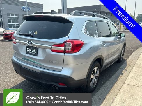 Used 2020 Subaru Ascent Premium w/ Convenience Package AWD/4WD image 5