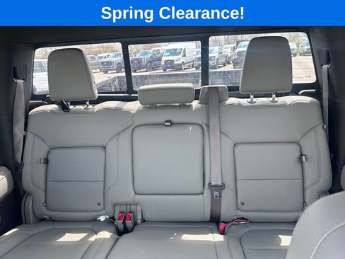 Used 2019 GMC Sierra 1500 SLT w/ SLT Premium Plus Package AWD/4WD image 14
