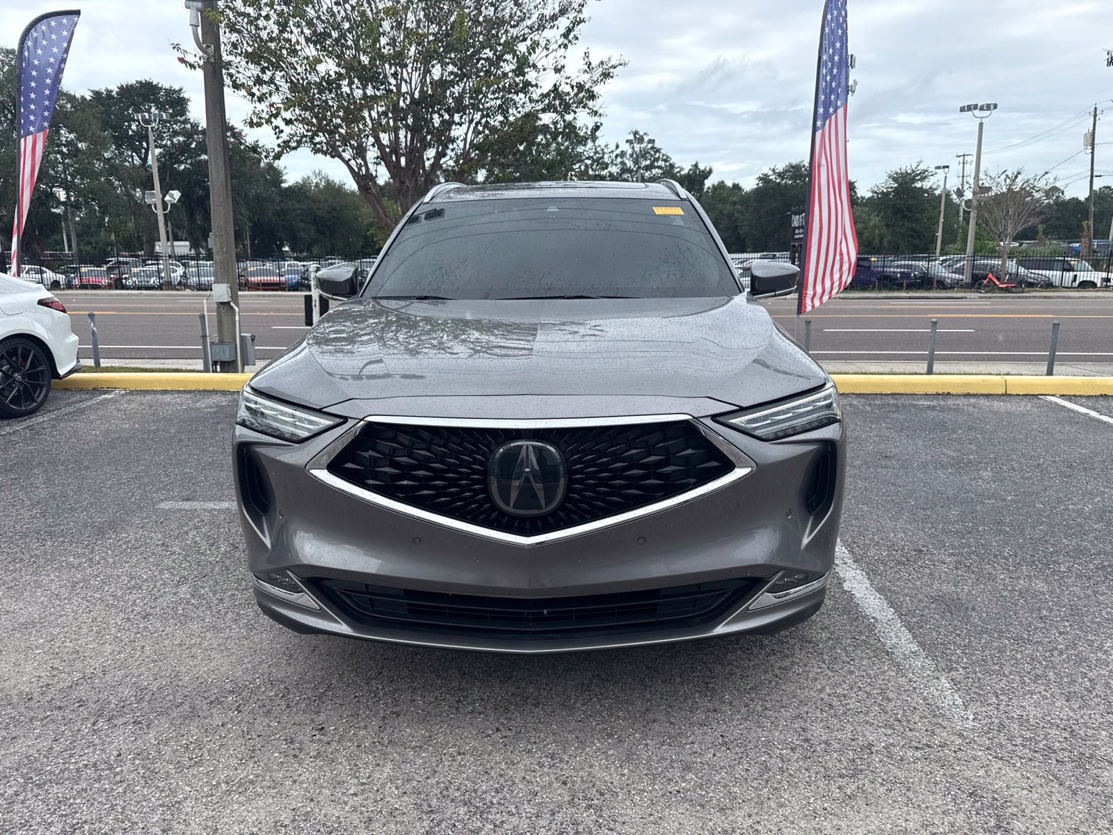Used 2023 Acura MDX w/ Advance Package AWD/4WD image 4