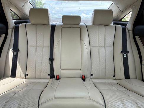 Used 2015 Jaguar XJ L Portfolio AWD/4WD image 39